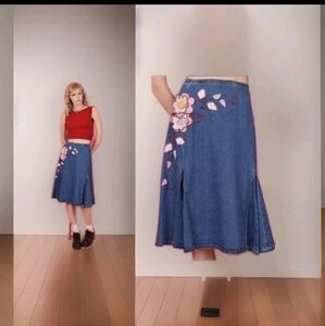 Vtg Jean skirt Pleated AppliqueVtg Skirt Sea Creatures Blue Seahorse Adjustable